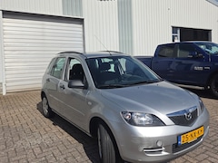 Mazda 2 - 1.4 Exclusive airco - elektrische ramen - steurwiel bediening