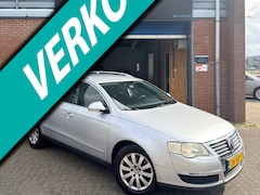 Volkswagen Passat Variant - 2.0 FSI Comfortline PARKEERSENSOR/STOELVERWARMING