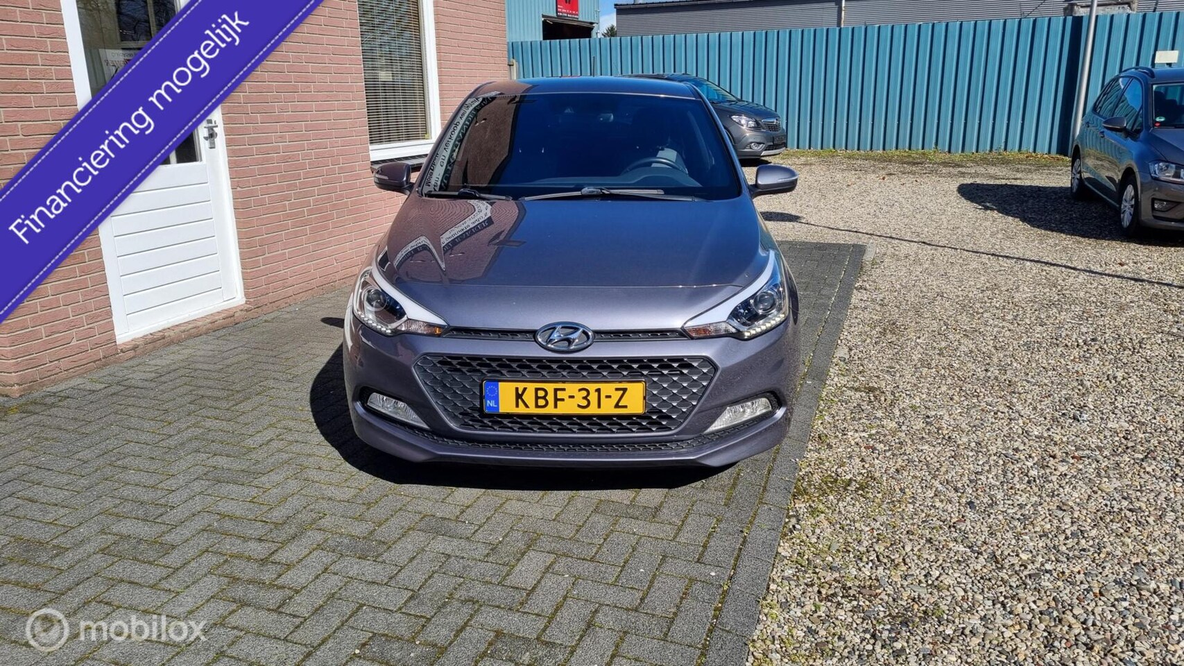 Hyundai i20 - 1.0 T-GDI i-Motion passion ( sportvelgen , stoelverwarming , stuur verwarming , ) - AutoWereld.nl