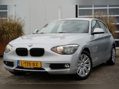 BMW 1-serie - 114i EDE 100pk | Airco | Bluetooth | Cruise control | Isofix bevestiging voor kinderzitjes