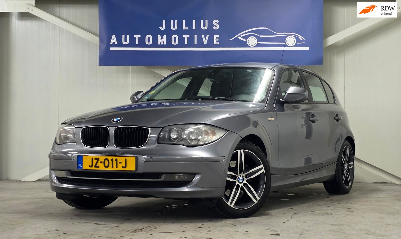 BMW 1-serie - 118d Corporate Business Line Ultimate Edition Navi Trekhaak EURO 5 Mooi! - AutoWereld.nl