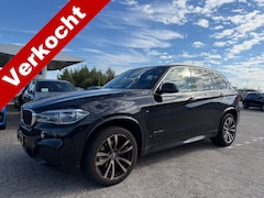 BMW X5 - xDrive30d High Executive M Sport Pano ACC Head Up LED Trekhaak
