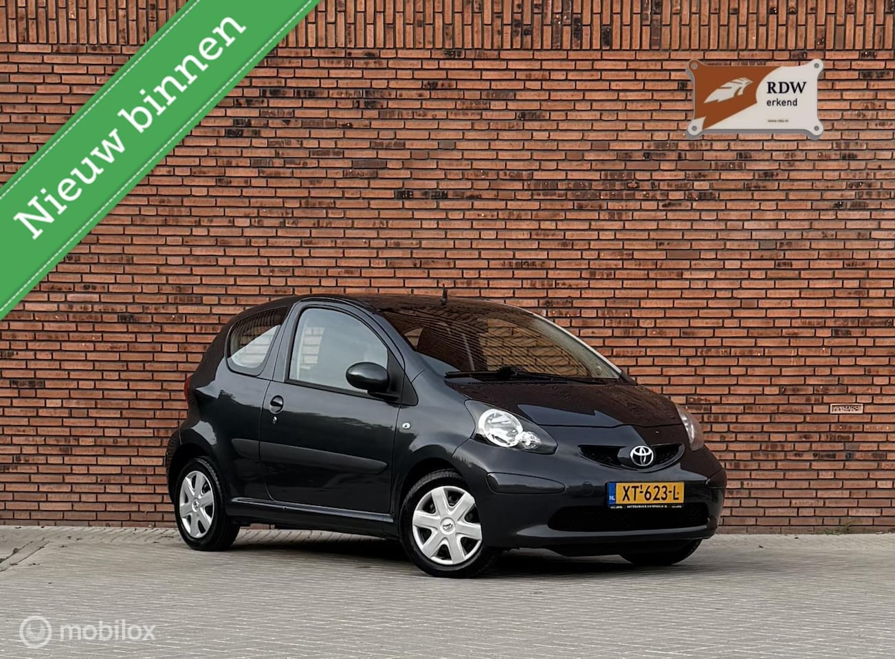 Toyota Aygo - 1.0-12V +,NEW APK,AIRCO,CarPlay - AutoWereld.nl