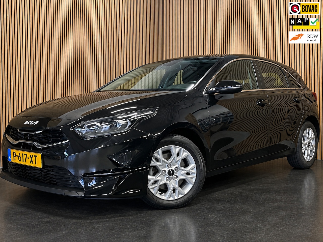 Kia Cee'd - Ceed 1.0 T-GDi MHEV DynamicLine|120PK|AUTOMAAT|APPLE CARPLAY/ANDROID|CAMERA|CRUISE|CLIMATE - AutoWereld.nl