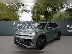 Volkswagen Tiguan - 1.5 eHybrid |R-Line|Black Style|Panoramadak|Massage|Stoelventilatie|Harman Kardon|
