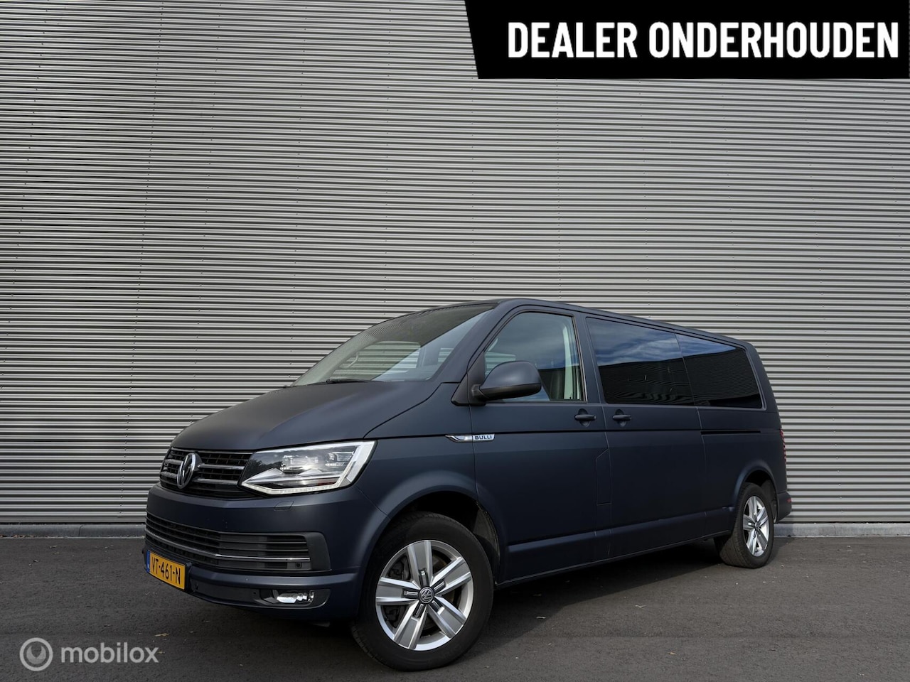Volkswagen Transporter - 2.0 TDI 204PK L2H1 5 pers DC 4Motion Highline | Dealer onderhouden | Bomvol opties - AutoWereld.nl
