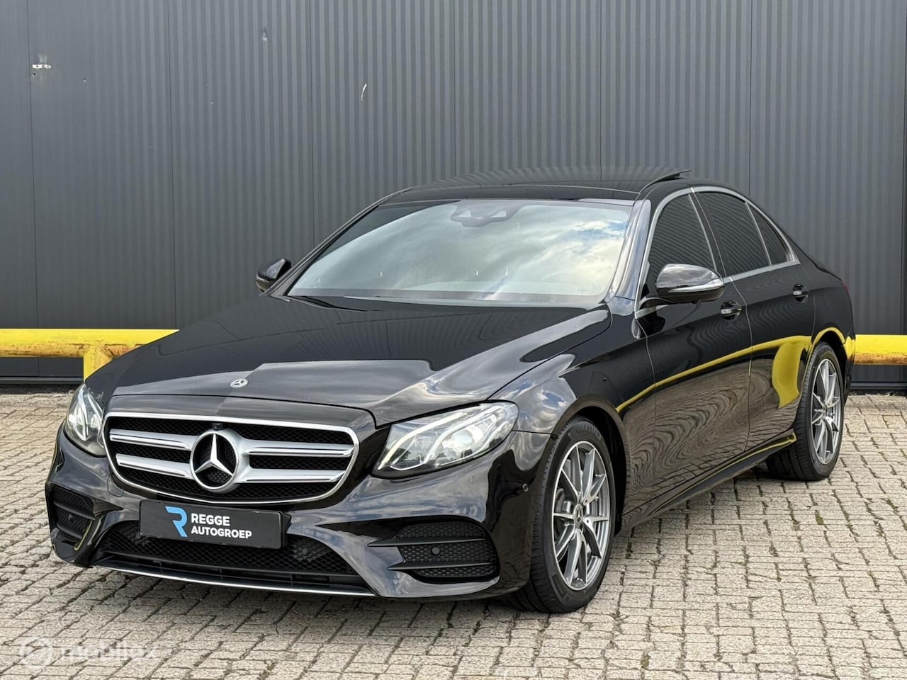 Mercedes-Benz E-klasse - 220 d AMG-Pakket BURMESTER | PANORAMADAK - AutoWereld.nl