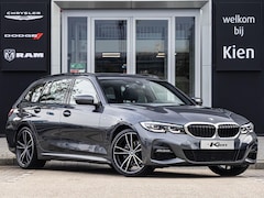 BMW 3-serie Touring - 320i High Executive Edition | Pano | Luxe Lederen Bekleding | Stoelverwarming | ACC | PDC