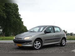 Peugeot 206 - 1.4-16V X-Design AIRCO / CLIMATE 5DRS