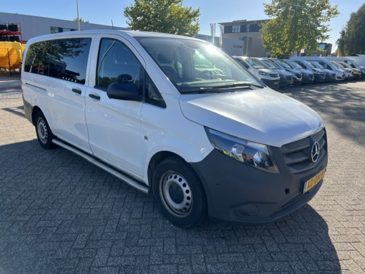 Mercedes-Benz Vito Tourer - 116 CDI 120KW AUT. Lang PKW BRIEF 8P KLIMA - AutoWereld.nl