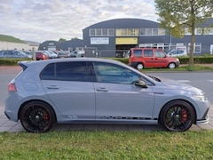 Volkswagen Golf - 2.0 TSI 4Motion R