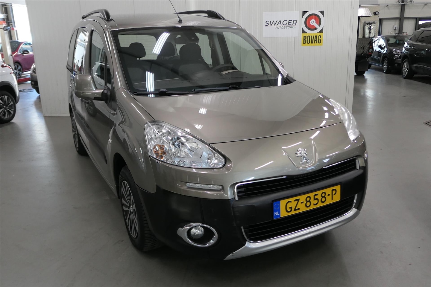 Peugeot Partner MPV - 1.6VTI 16V 98PK Access (Goed onderhouden) - AutoWereld.nl
