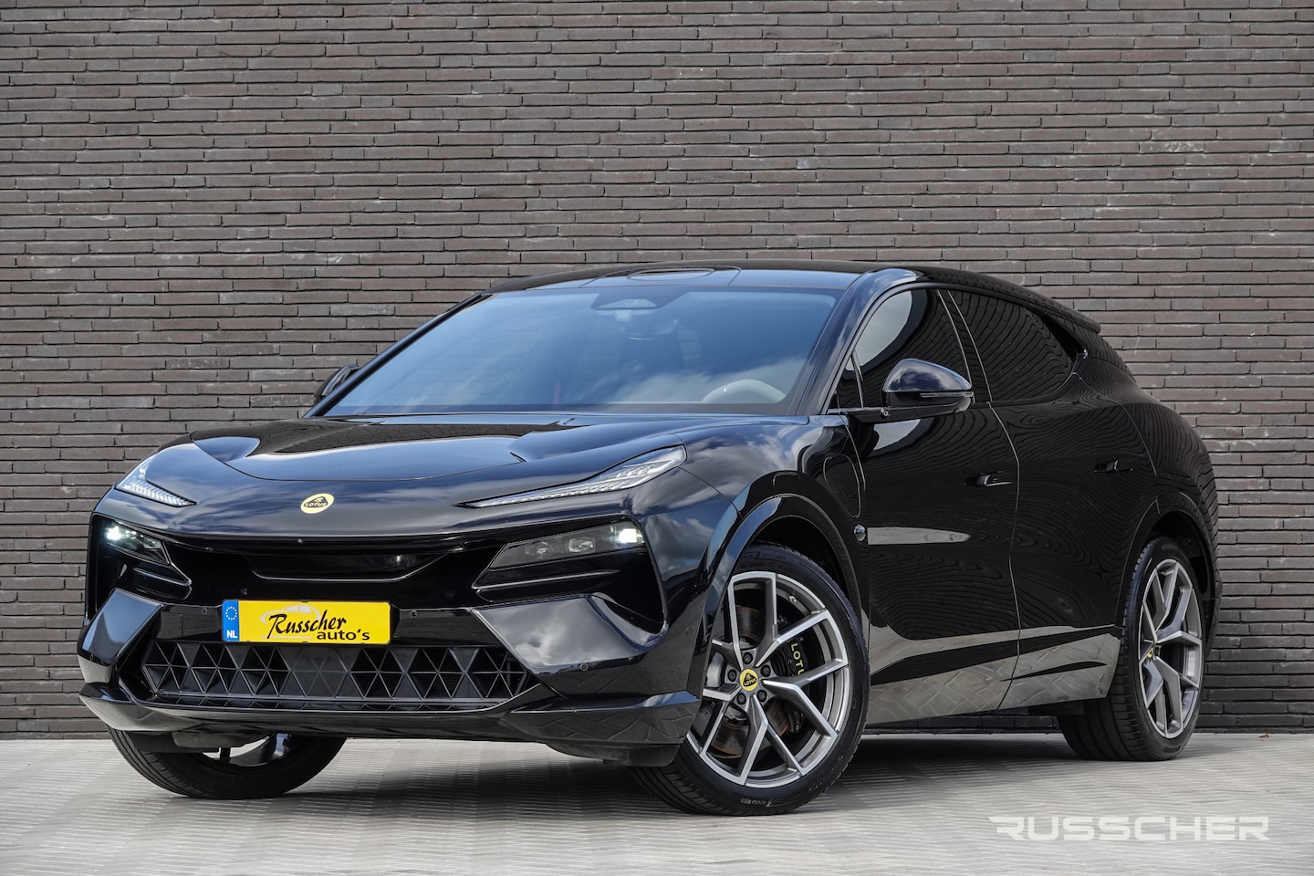 Lotus Eletre - EDS450 S | 112kWh | 612Pk | AWD | Kef Premium Audio | Head-Up display | 360° Camera | 22'' - AutoWereld.nl