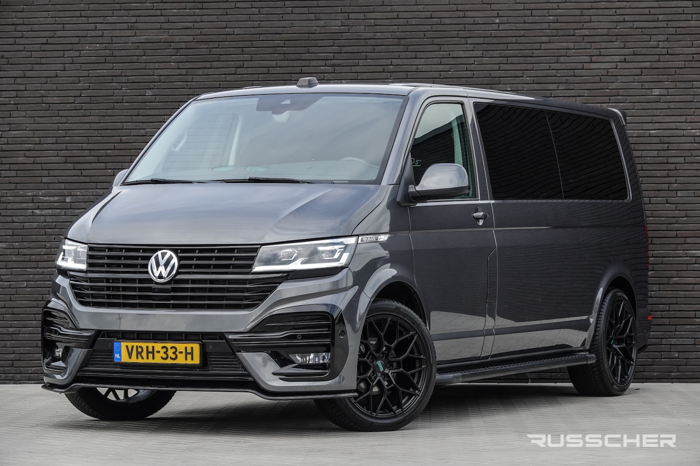 Volkswagen Transporter - L2H1 2.0Tdi 150Pk DSG7 | Bulli | 75 Edition | Stoel-Stoel | Spoilerpack | Leder | Treeplan - AutoWereld.nl