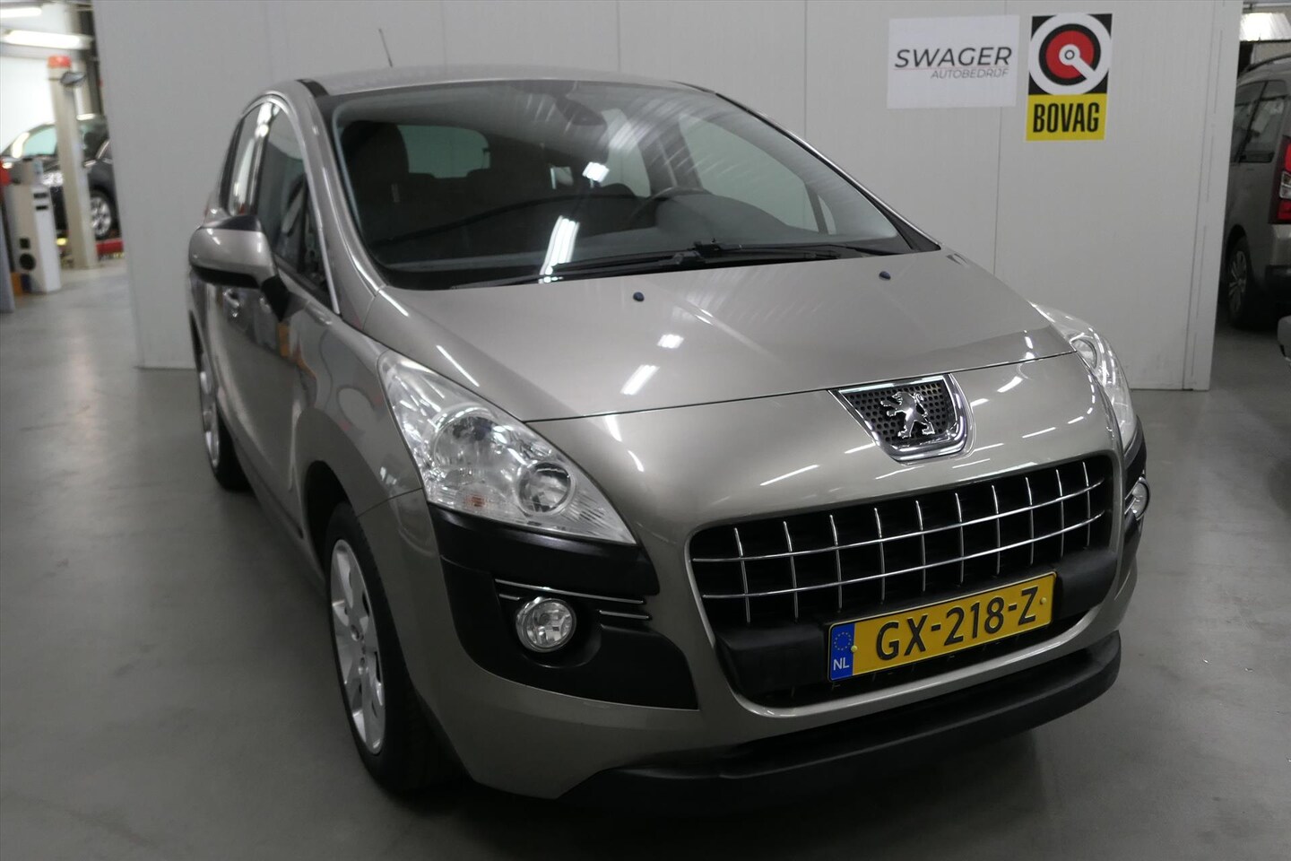 Peugeot 3008 - 1.6 16V VTi 120PK SR (Trekhaak&Goed onderhouden) - AutoWereld.nl