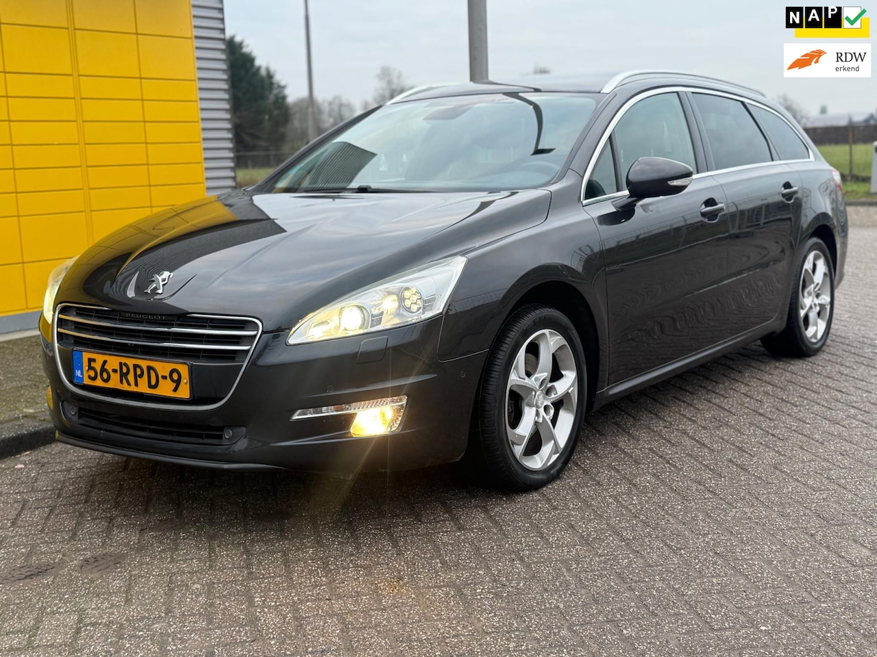 Peugeot 508 SW - 1.6 THP Blue Lease Executive Bj 2011 Navi Panoramadak PDC - AutoWereld.nl