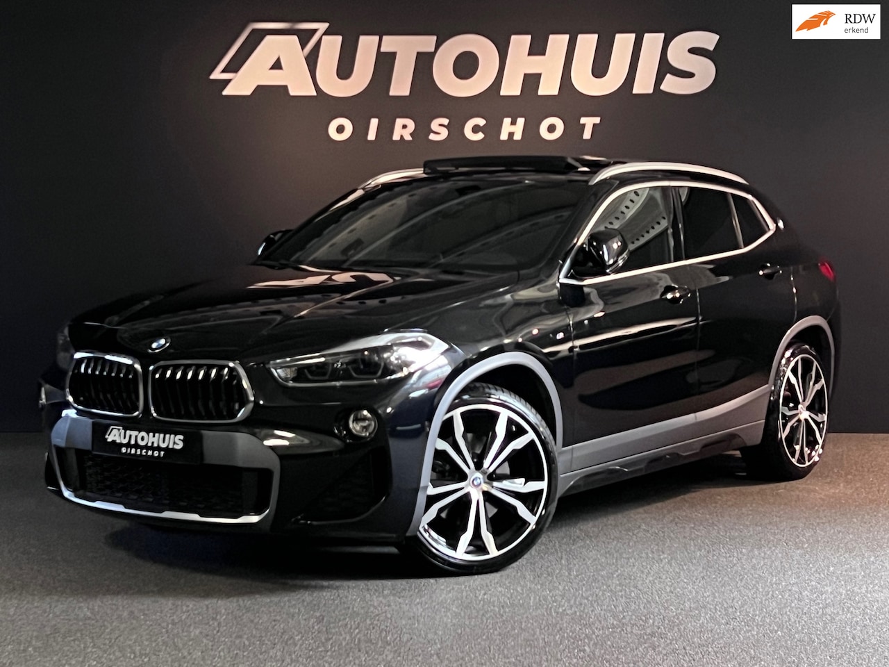 BMW X2 - SDrive20i High Executive M Edition Pano/ Headup/ Trekhaak/ Keyless/ Cruise/ Leder/ Led/ PD - AutoWereld.nl