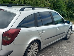 Renault Laguna Grand Tour - 2.0-16V Tech Line