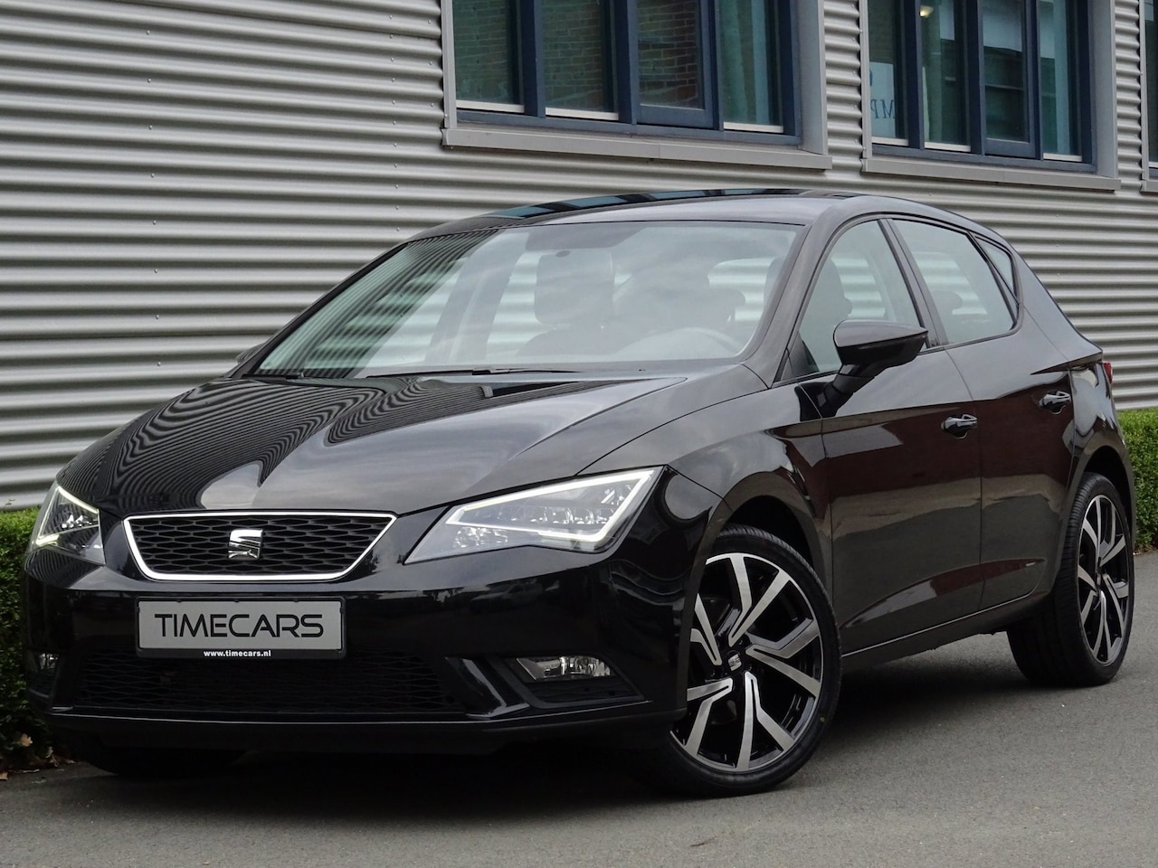 SEAT Leon - 1.2 TSI 105 PK Style LED Koplampen Carplay Climate Cruise - AutoWereld.nl