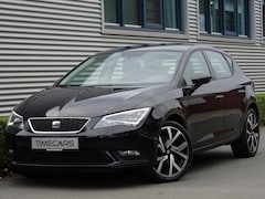 SEAT Leon - 1.2 TSI 105 PK Style LED Koplampen Carplay Climate Cruise
