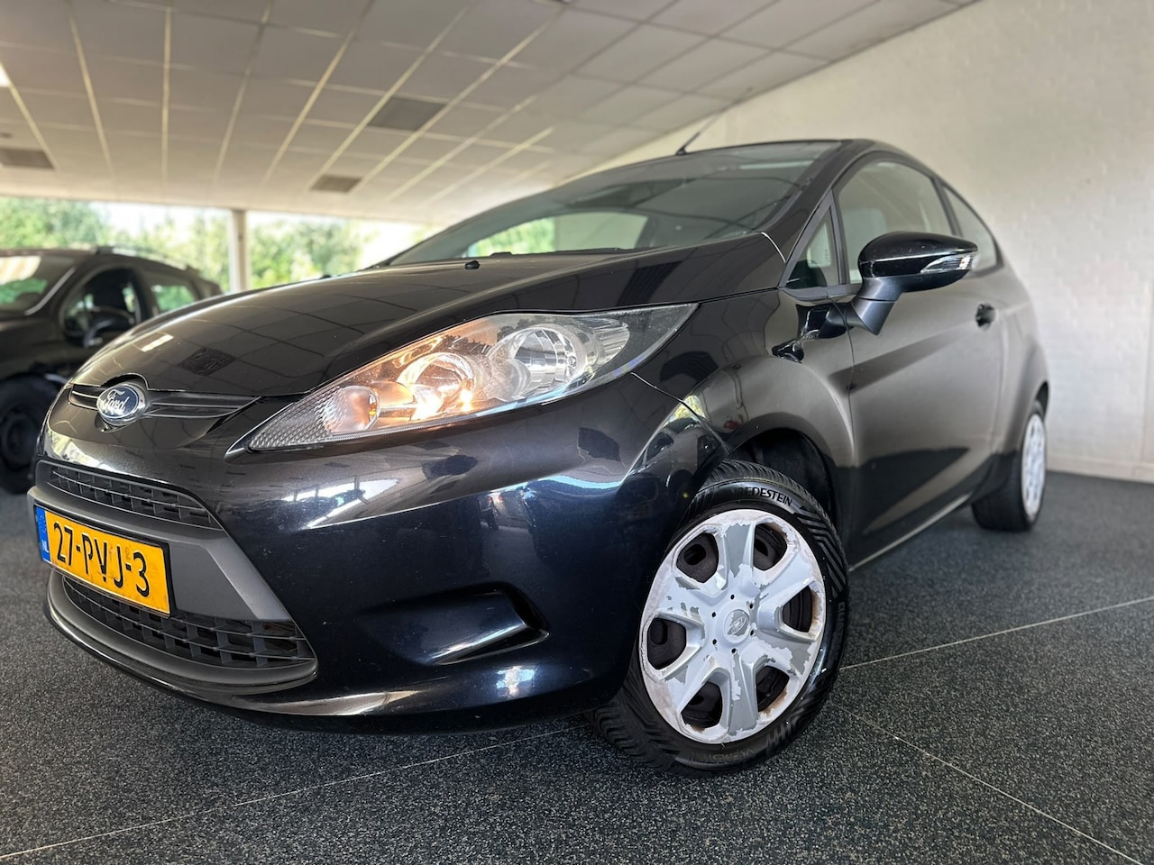 Ford Fiesta - 1.25 Limited| Nieuwe APK| Distributieriem is vervangen - AutoWereld.nl