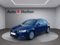 Audi A3 - 1.4TFSI Pro Line plus Met ECC I NAVIG I PANO DAK