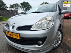 Renault Clio - 1.2-16V Collection