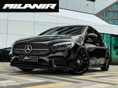 Mercedes-Benz B-klasse - 180 AMG Line |Pano |Memory |Sfeer |Carbon
