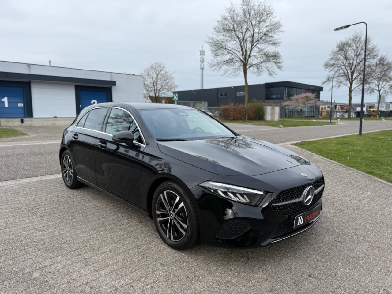 Mercedes-Benz A-klasse - 180 Star Edition Luxury Line Navi Camera - AutoWereld.nl