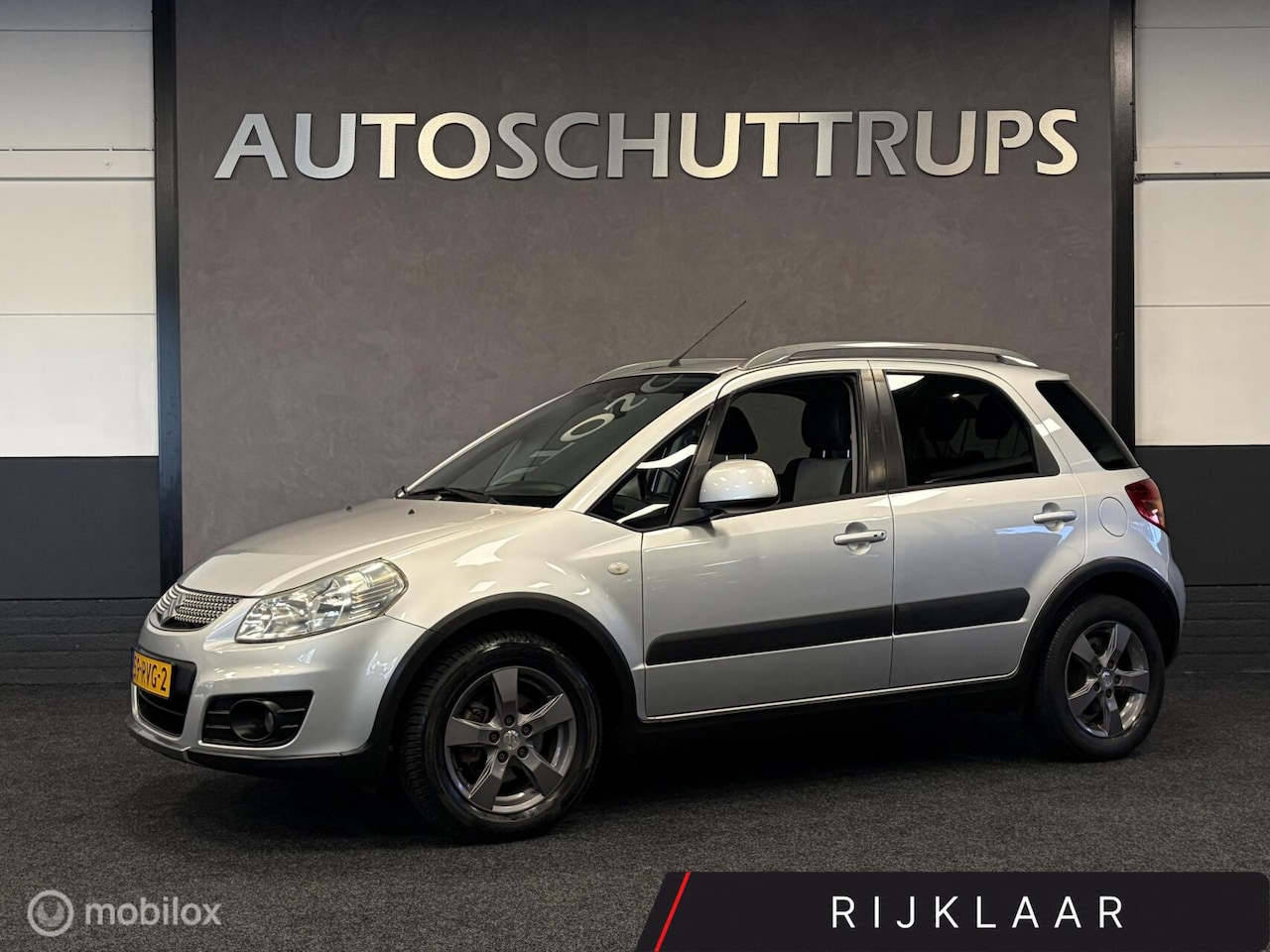 Suzuki SX4 - 1.6 Limited KEYLESS / TR.HAAK / LUXE UITVOERING / CLIMA / - AutoWereld.nl