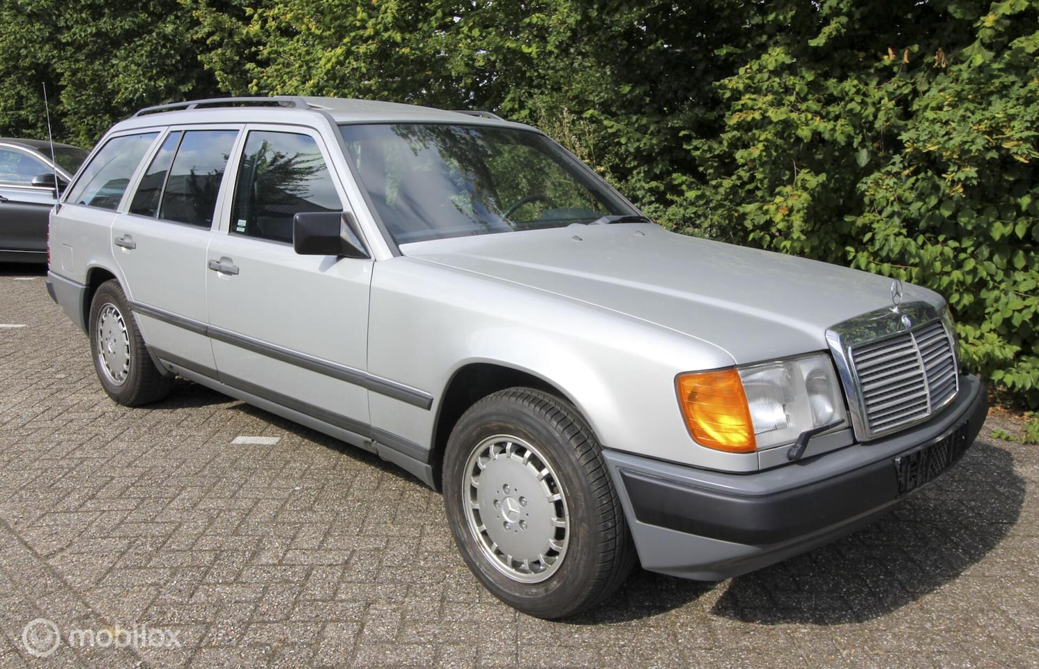 Mercedes-Benz 300-serie - W124 TE 4-matic Automaat 7-pers Leer Airco Schuifdak - AutoWereld.nl