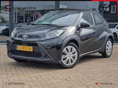 Toyota Aygo X - 1.0 VVT-i MT Play