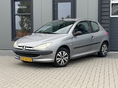 Peugeot 206 - 1.4 XR | Inruil koopje |