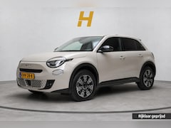 Fiat 600 - 1.2 Hybrid Urban | Achteruitrijcamera | Carplay | Climate control | Cruise control | Parke