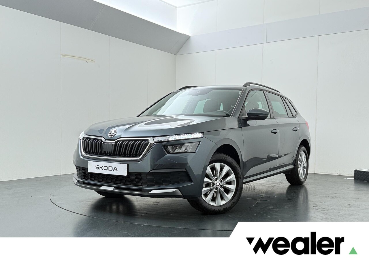 Skoda Kamiq - 1.0 TSI Ambition | 110 PK | Trekhaak | Cruise control | Climate control | LED verlichting - AutoWereld.nl