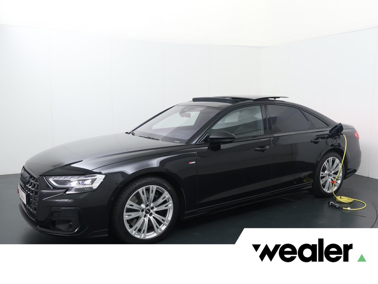 Audi A8 - 60 TFSI e quattro | 462 PK | SoH 89% | Panoramadak | Matrix LED | Nachtzicht assistent | - AutoWereld.nl