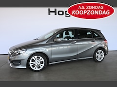 Mercedes-Benz B-klasse - 180 Ambition Automaat Cruise Airco Navigatie Trekhaak Panoramdak 1e Eigenaar Inruil Mogeli
