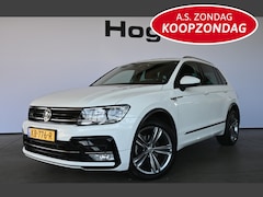 Volkswagen Tiguan - 1.4 TSI Highline R-Line Clima Navigatie Carplay 1e Eigenaar Trekhaak Rijklaarprijs Inruil