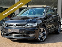 Volkswagen Tiguan - 2.0 TSI 4Motion Highline R-Line DSG Panoramadak Full Option Garantie