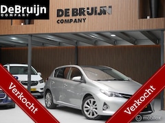 Toyota Auris - 1.8 Hybrid| Garantie | Trekhaak | Camera | Airc
