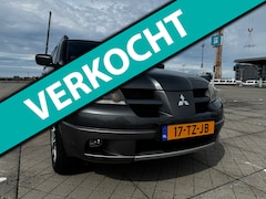 Mitsubishi Outlander Sport - 2.4 4WD AUTOMAAT CLIMA NAP