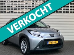 Toyota Aygo X - 1.0 VVT-i S-CVT first (bijna een nieuwe auto)