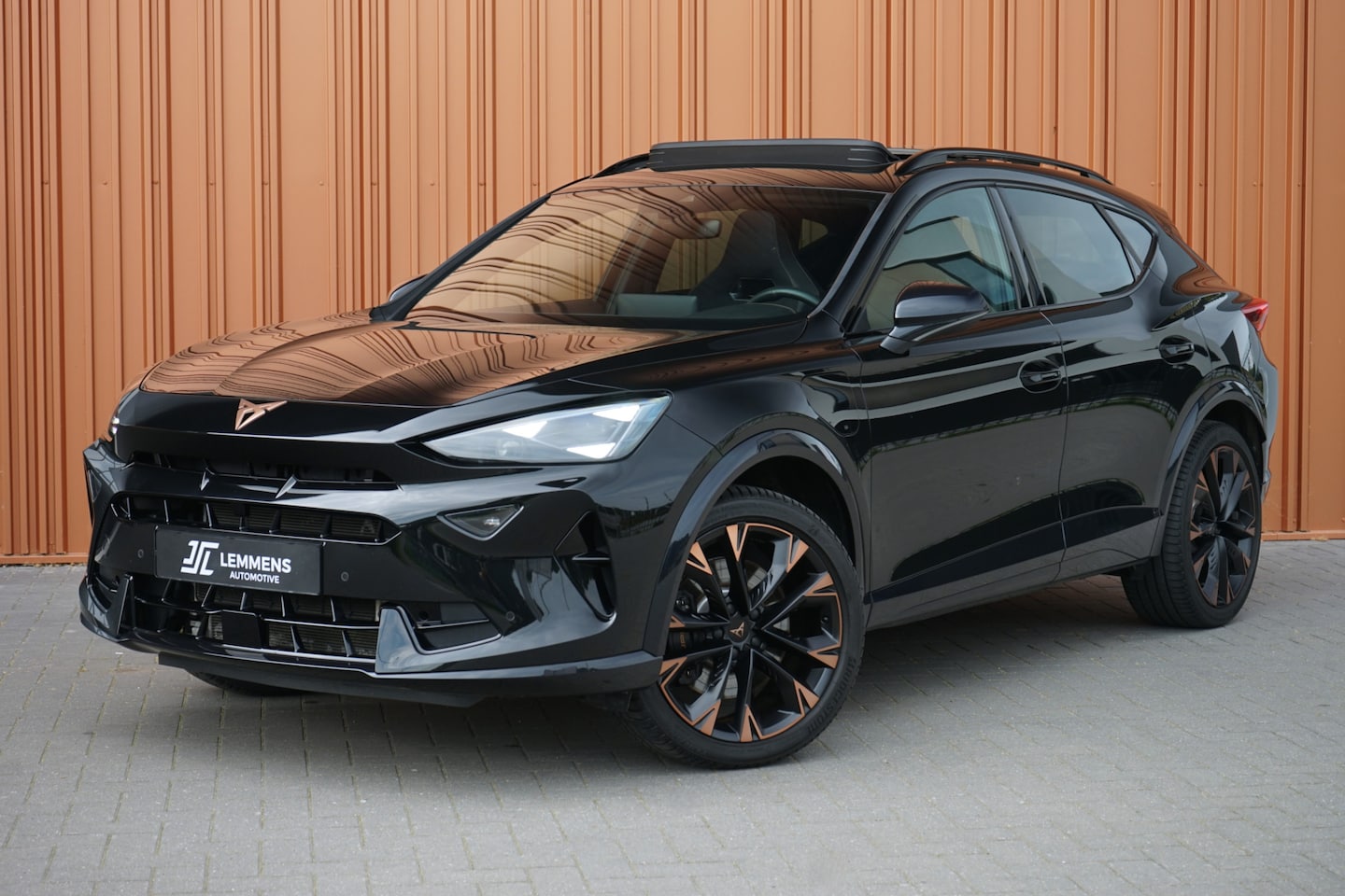 CUPRA Formentor - 1.5 TSI e-Hybrid VZ Performance 272PK Panodak Memory Sennheiser Trekhaak Camera - AutoWereld.nl