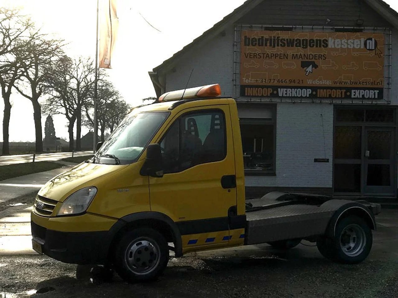 Iveco Daily - 35C18 3.0 HPi AC BE-Trekker Minisattel SZM10t N1 - AutoWereld.nl