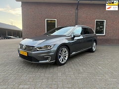 Volkswagen Passat Variant - 1.4 TSI GTE Highline viritual/pano/Led