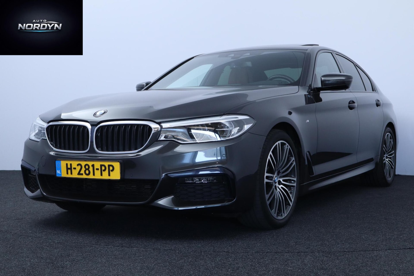 BMW 5-serie - 520i High Executive Edition 520i High Executive Edition - AutoWereld.nl