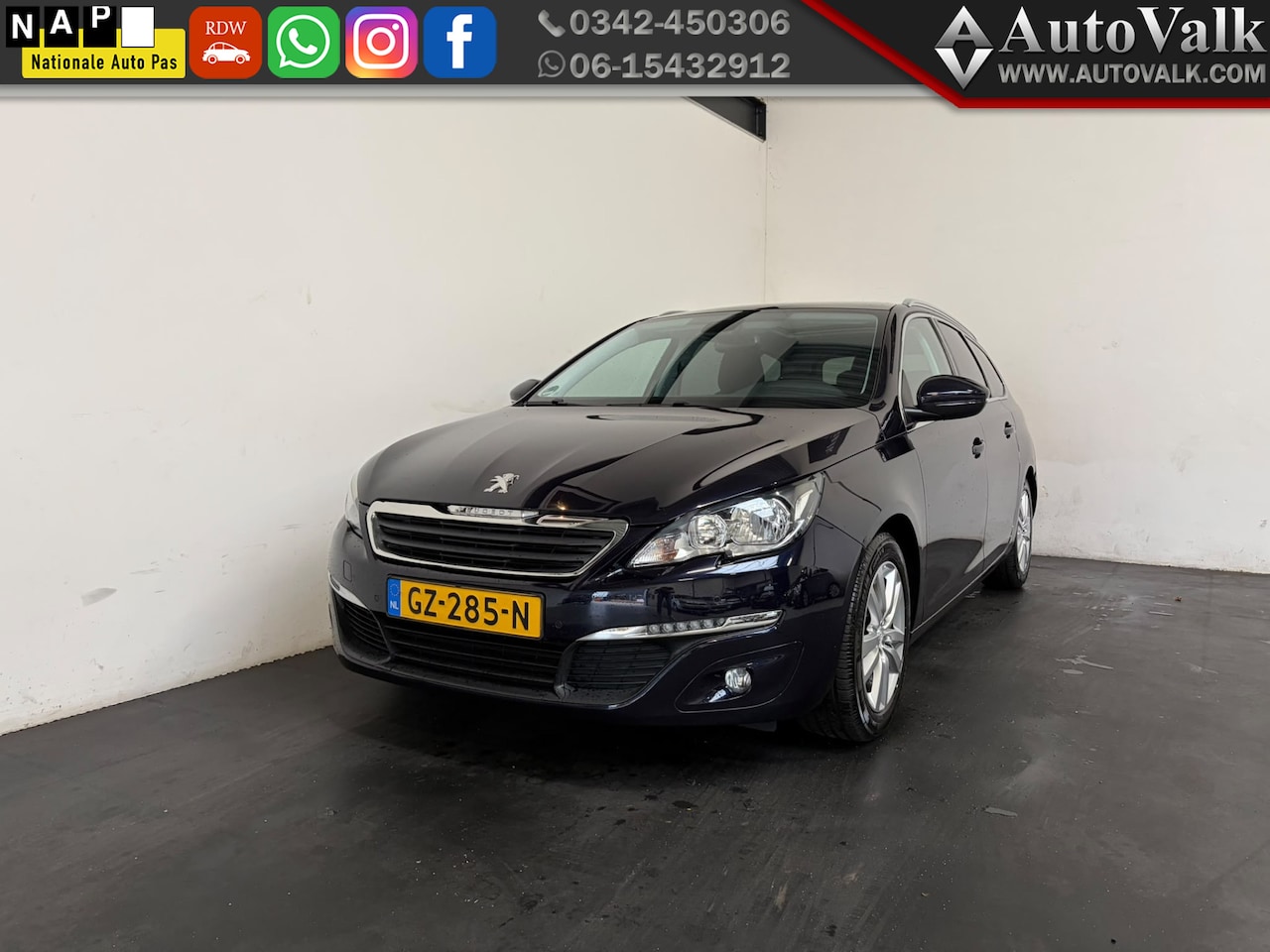 Peugeot 308 SW - 1.2 PureTech Blue Lease Executive 1.2 PureTech Blue Lease Executive - AutoWereld.nl