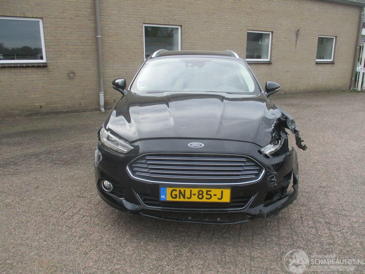Ford Mondeo - 2.0 Vignale AUTOMAAT - AutoWereld.nl