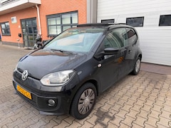 Volkswagen Up! - 1.0 move up Airco Panoramadak Stoelverwarming