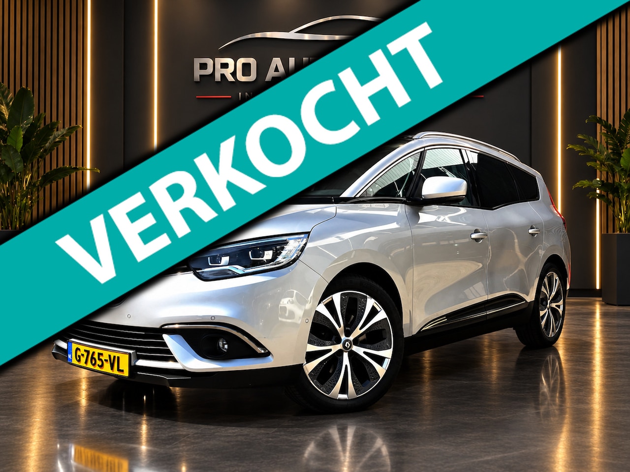 Renault Grand Scénic - 1.3 TCe Bose 7p. Leder_Pano_Trekh_1ste - AutoWereld.nl